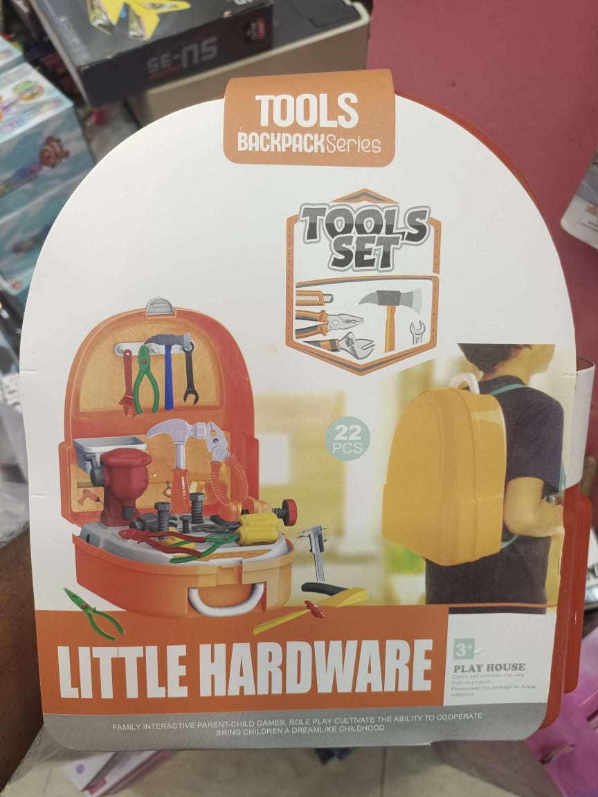 LITTLE HARDWARE TOOL SET