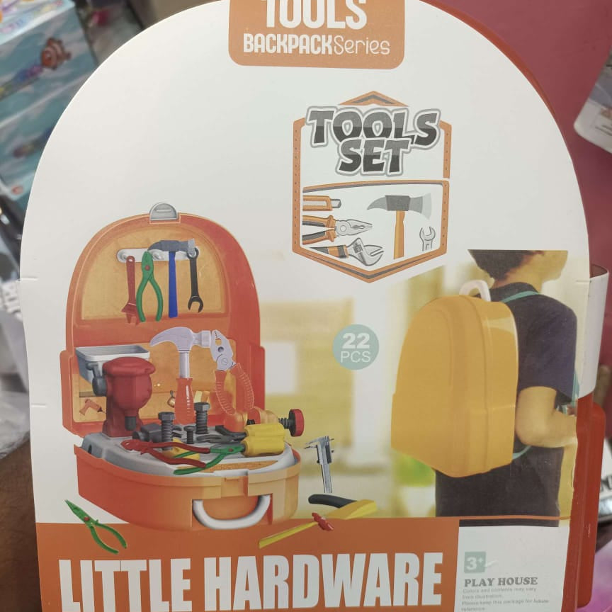 LITTLE HARDWARE TOOL SET